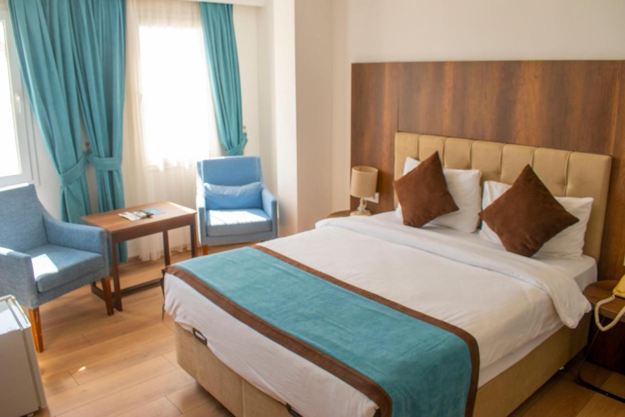 Dinc Pension Bodrum Bagian luar foto