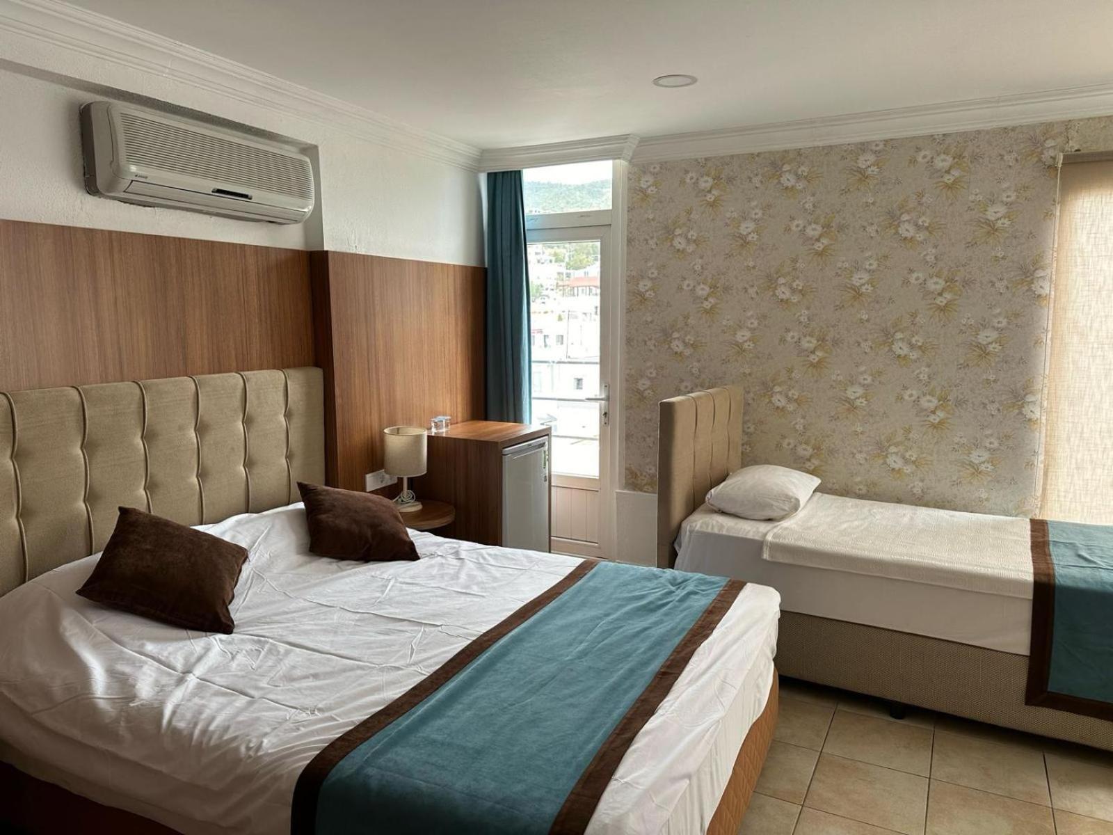 Dinc Pension Bodrum Bagian luar foto