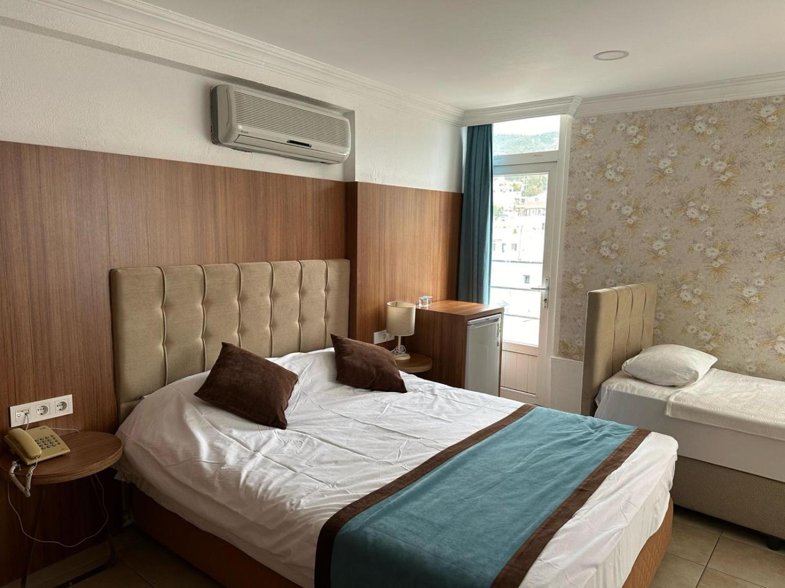 Dinc Pension Bodrum Bagian luar foto
