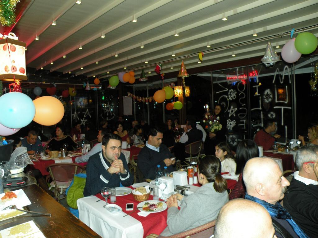 Dinc Pension Bodrum Bagian luar foto